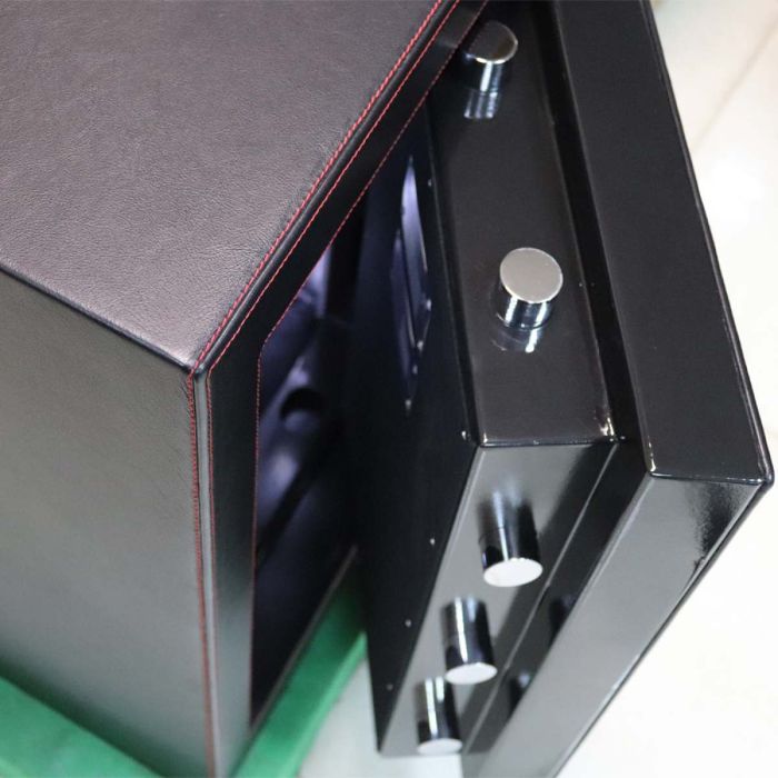 CLE.II.68.E Leather · Вогнезламостійкий сейф 2 класу опору (фото 4)