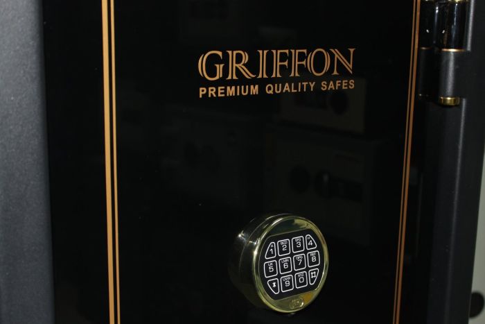 G.160.E Gold · Сейф для зброї (фото 8)